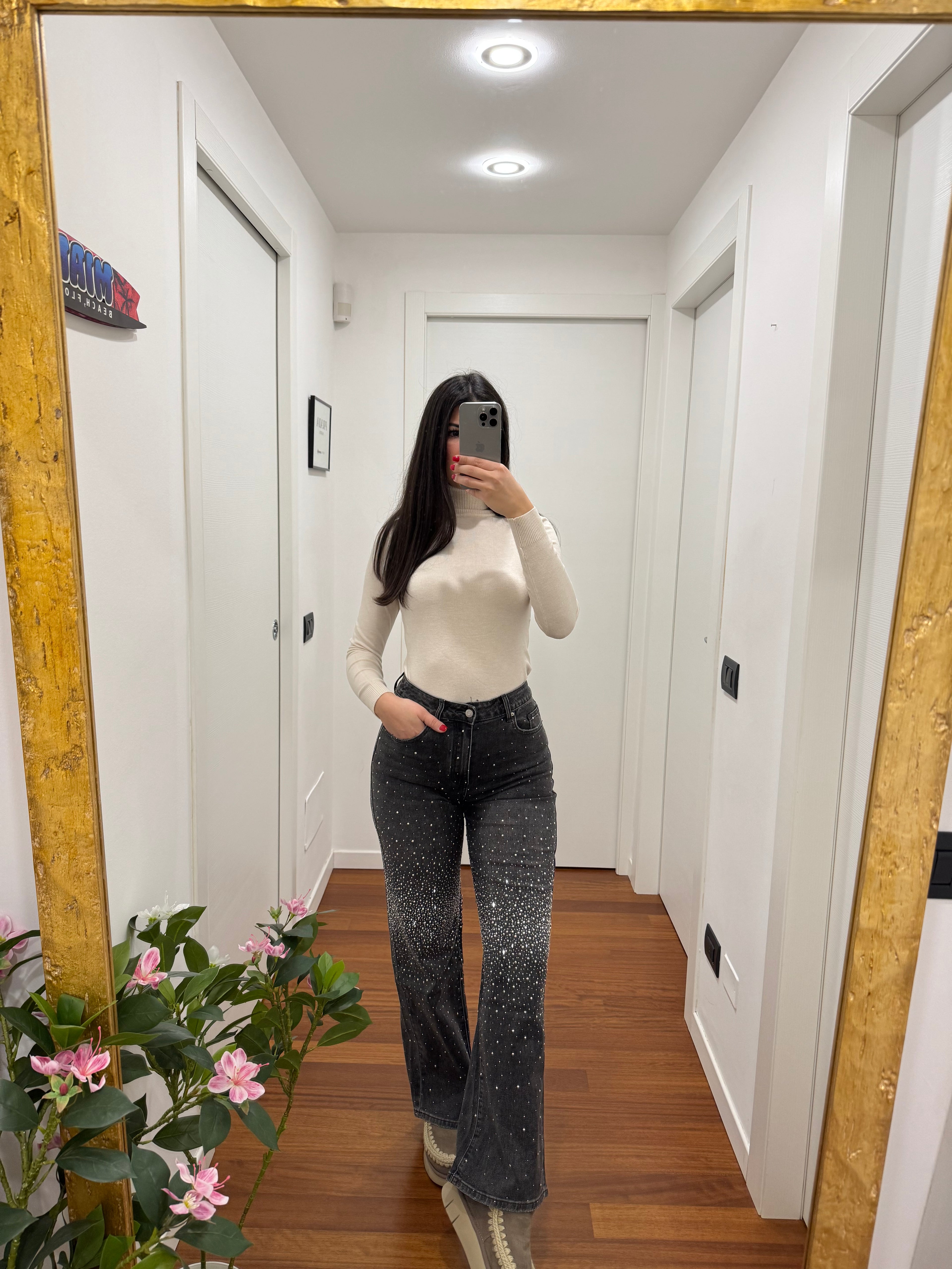 Jeans grigio con brillantini