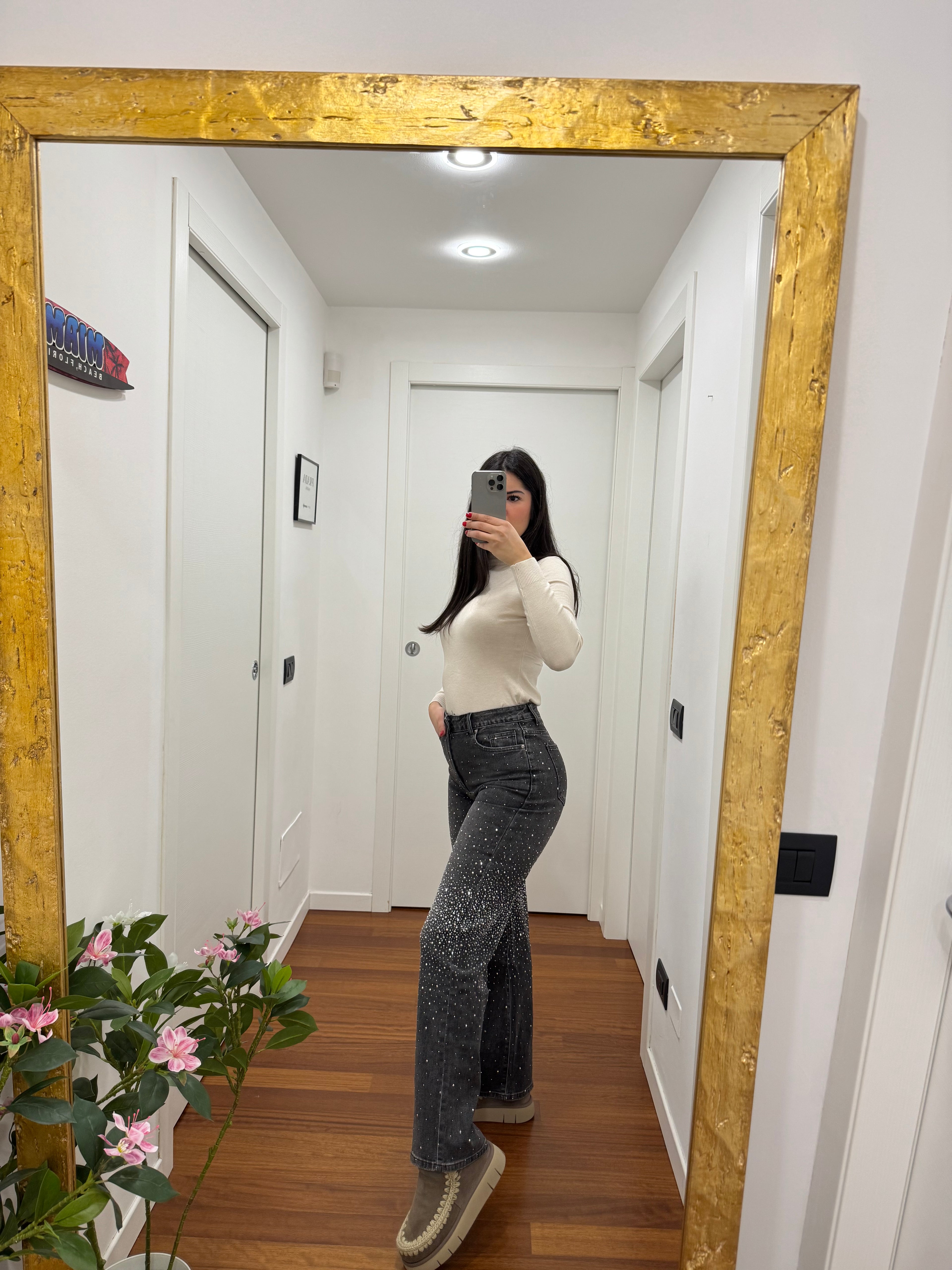 Jeans grigio con brillantini